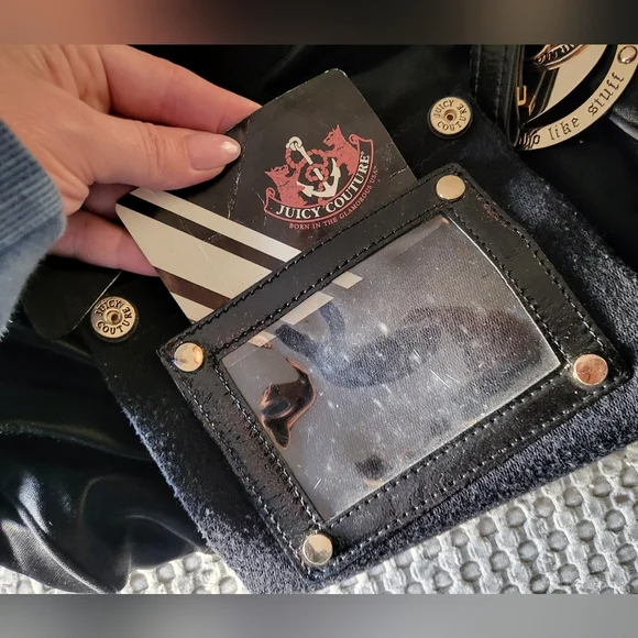 🌻RARE🌻 Juicy Couture Black Daydreamer handbag with Gold Accents Y2K 2008 - Picture 14 of 16